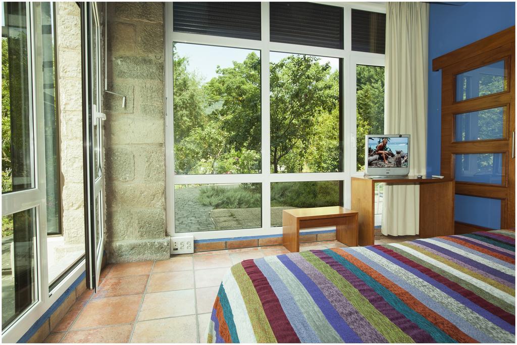 Hotel Ibaiondo Olave Ngoại thất bức ảnh